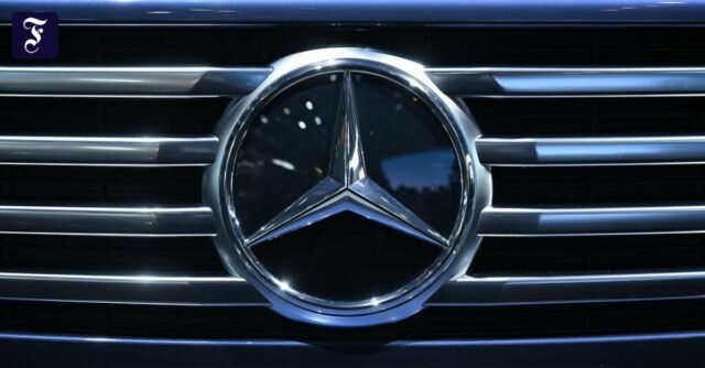 El fabricante de automóviles cancela los aumentos salariales para los directivos
