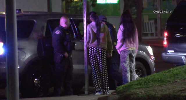 Víctimas conducidas por el sur de Los Ángeles en presunto secuestro
