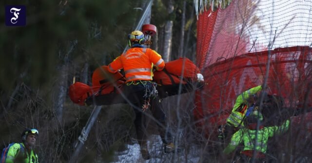 Mala caída en Bormio: la estrella de esquí Sarrazin en cuidados intensivos
