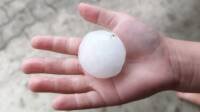 Granizo del tamaño de pelotas de tenis en Waldviertel