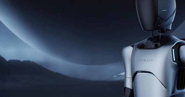 China comienza la producción en masa de robots humanoides antes que el Tesla de Musk (vídeo)
