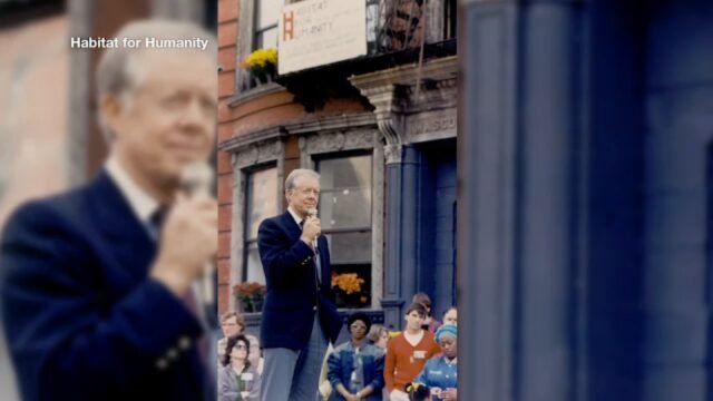 El trabajo de Jimmy Carter con Habitat for Humanity comenzó en East Village de Manhattan en Nueva York.
