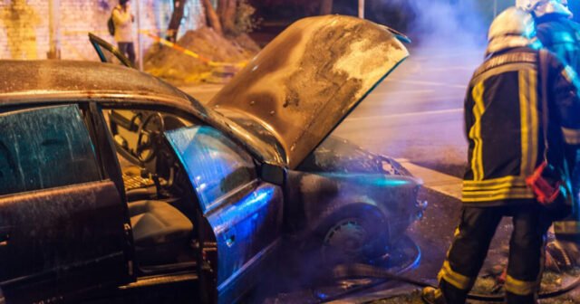Fin de semana fallido: varios vehículos se incendiaron
