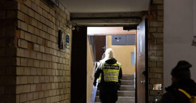 Los cónyuges tuvieron una conversación muy seria en el patio: el marido no regresó a casa
