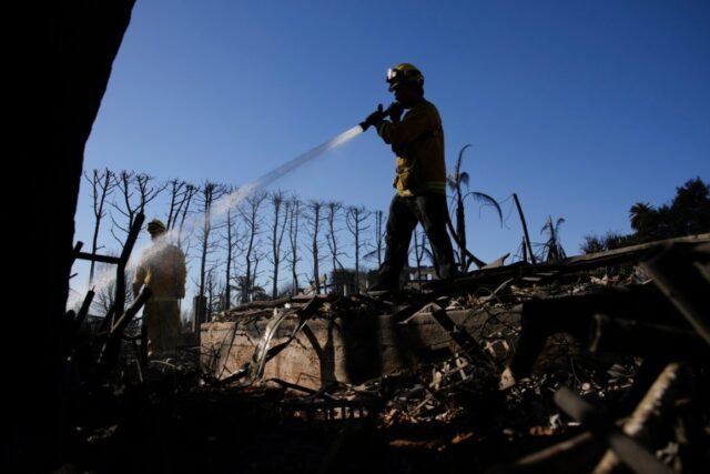 La contención del incendio Palisades ha superado el 50%
