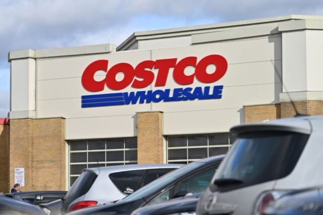 Trabajadores de Costco autorizan huelga nacional
