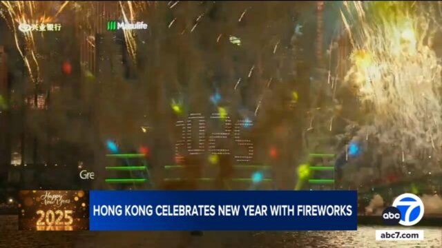 Hong Kong da la bienvenida al 2025 con un espectacular espectáculo de fuegos artificiales sobre el puerto Victoria
